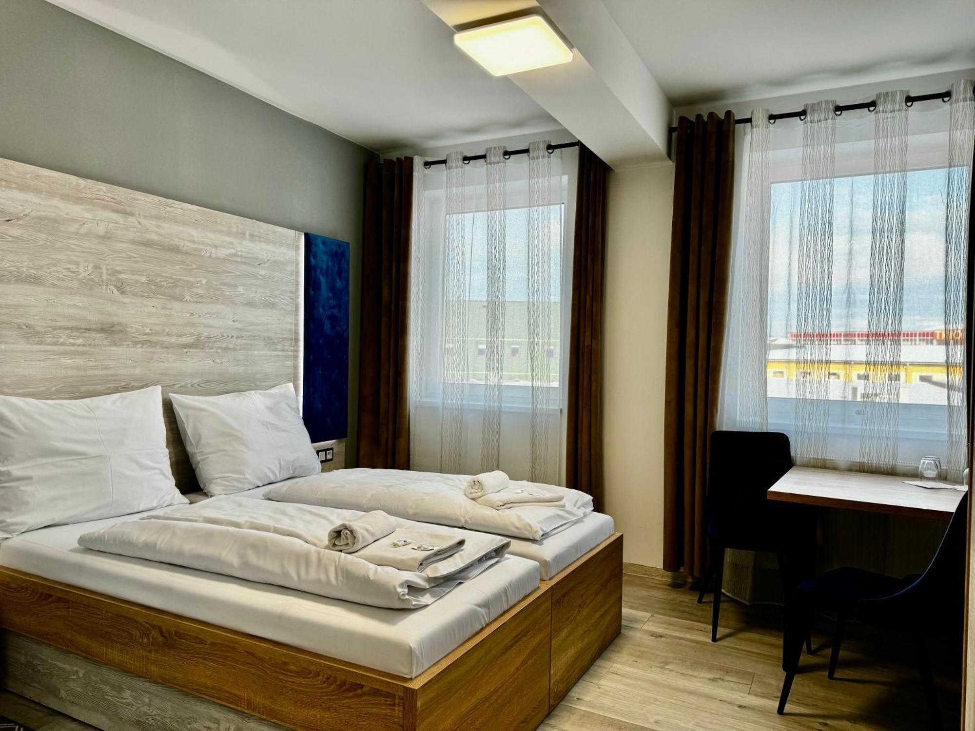 Acko Gurman Hotel Namestovo Luaran gambar